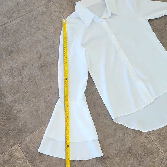 White Bell sleeve blouse - Picture 7 of 8